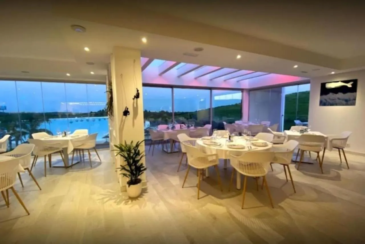 Al-1103 Estepona - Apartment - Alcazaba Lagoon
